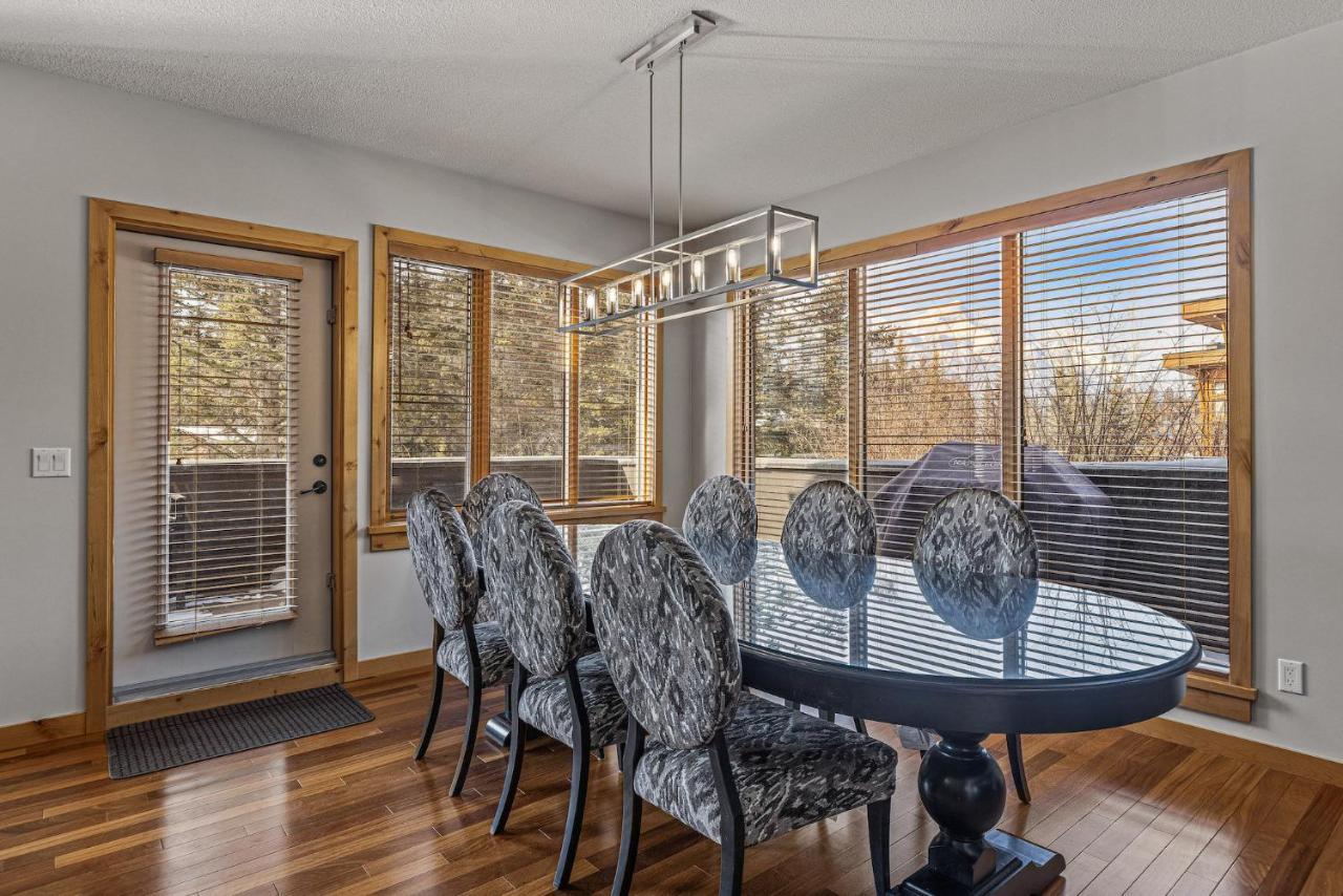 3 Bedroom Condo By Canadian Rockies Vacation Rentals Canmore Kültér fotó